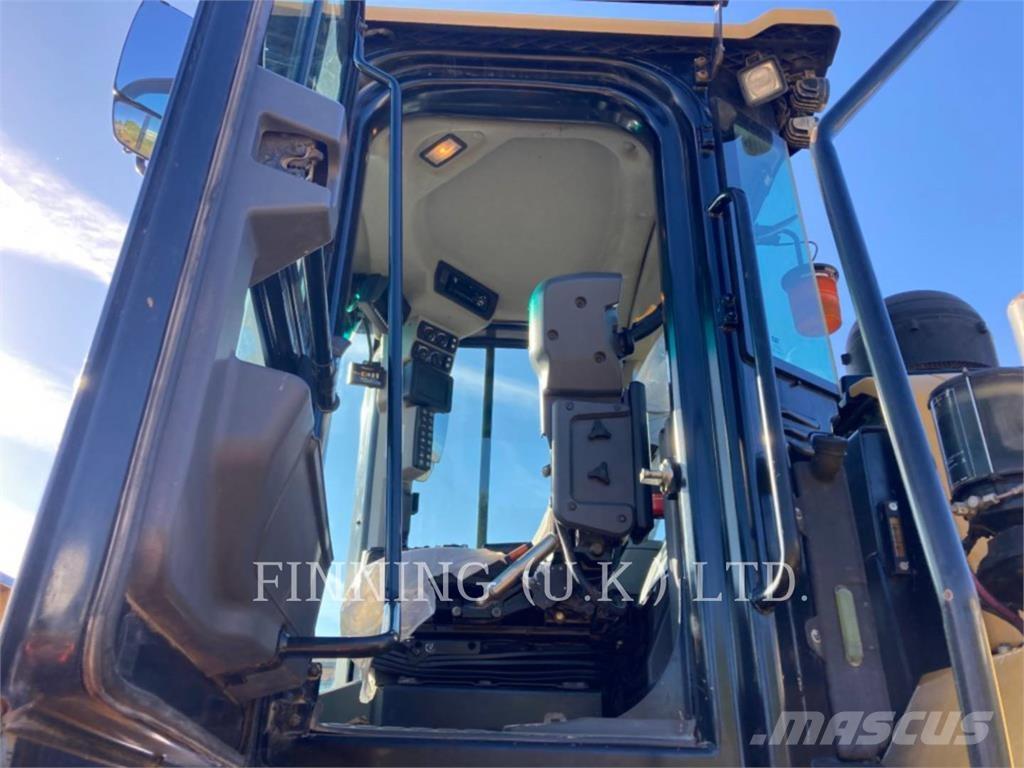 CAT 972M Læssemaskiner på hjul