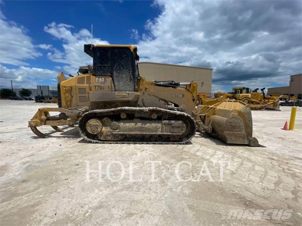 CAT 973K Larvebåndslæssere