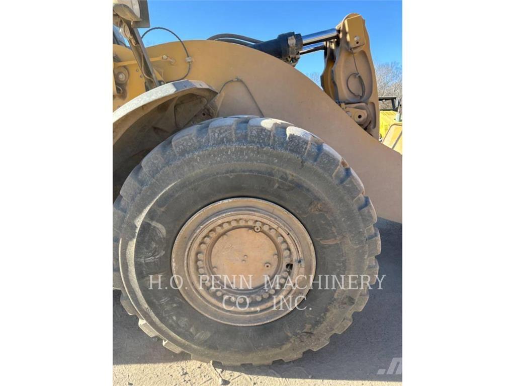 CAT 982M Læssemaskiner på hjul