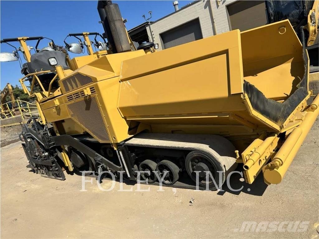 CAT AP-1055D Asfaltudlæggere