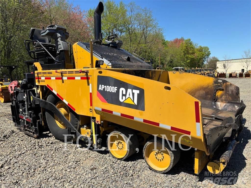 CAT AP1000F Asfaltudlæggere
