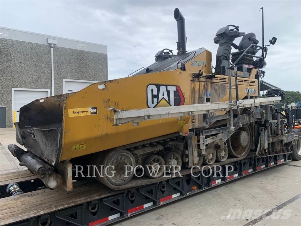 CAT AP1055 Asfaltrecyclere