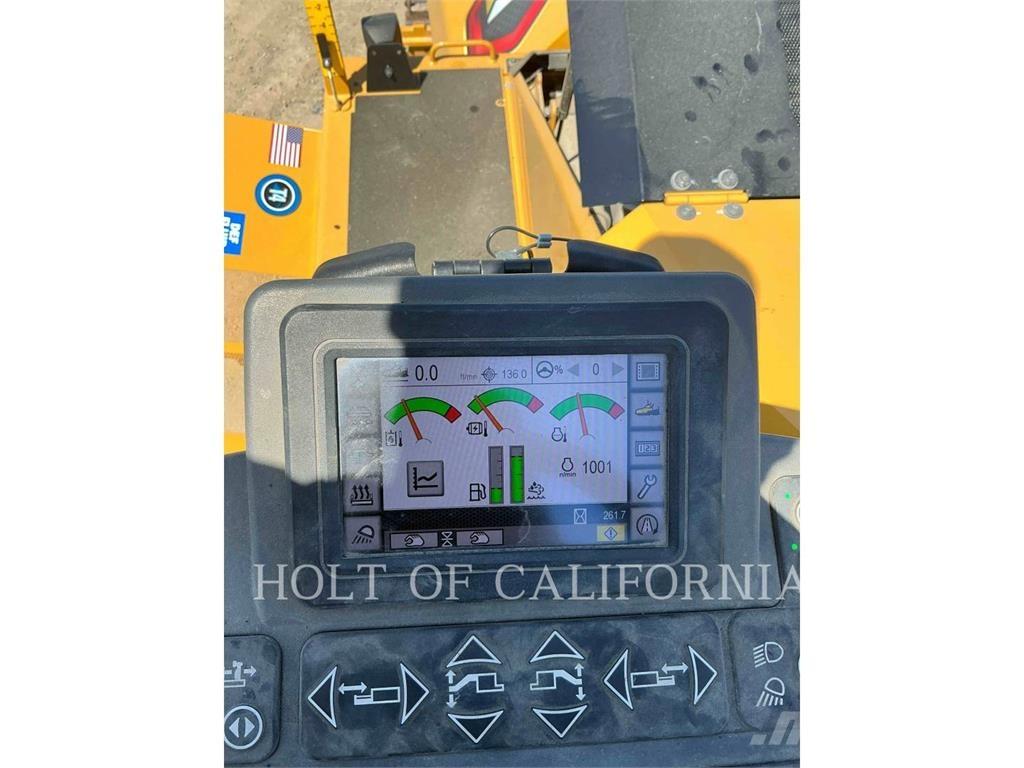 CAT AP1055 Asfaltudlæggere