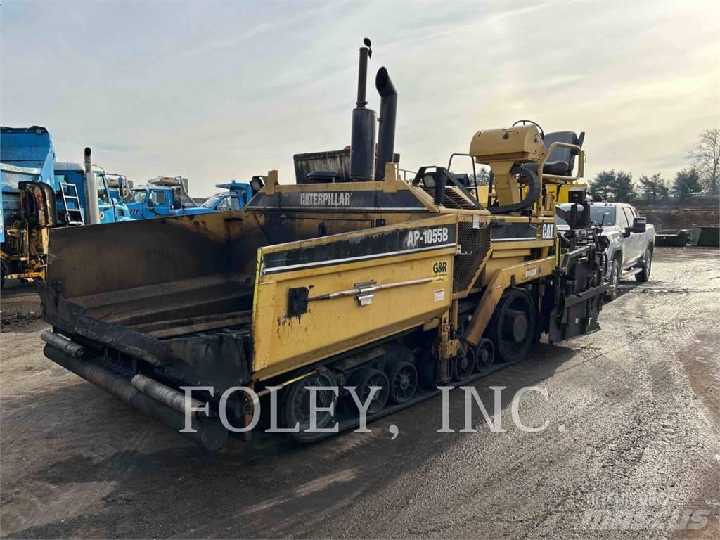 CAT AP1055B Asfaltudlæggere