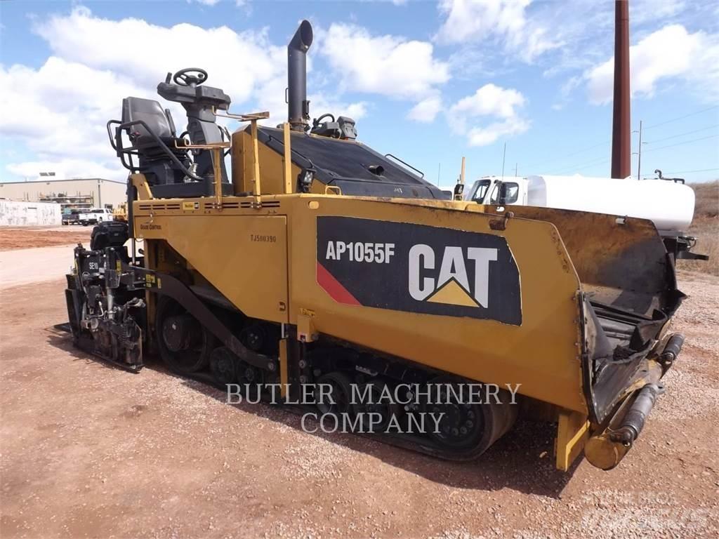 CAT AP1055F Asfaltudlæggere
