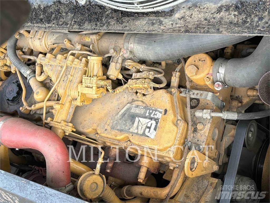 CAT AP1055F Asfaltudlæggere