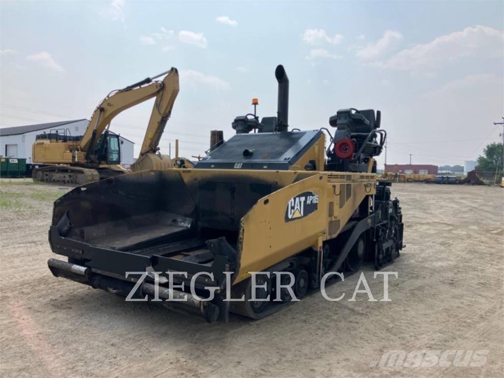 CAT AP1055F Asfaltudlæggere