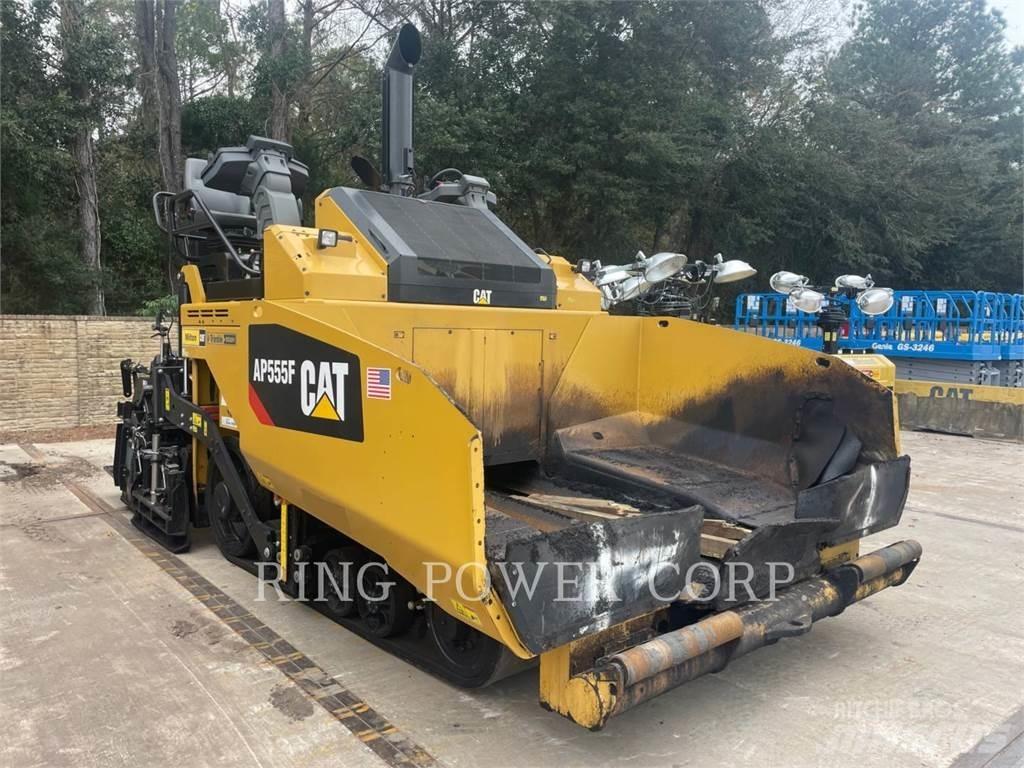 CAT AP555F Asfaltrecyclere