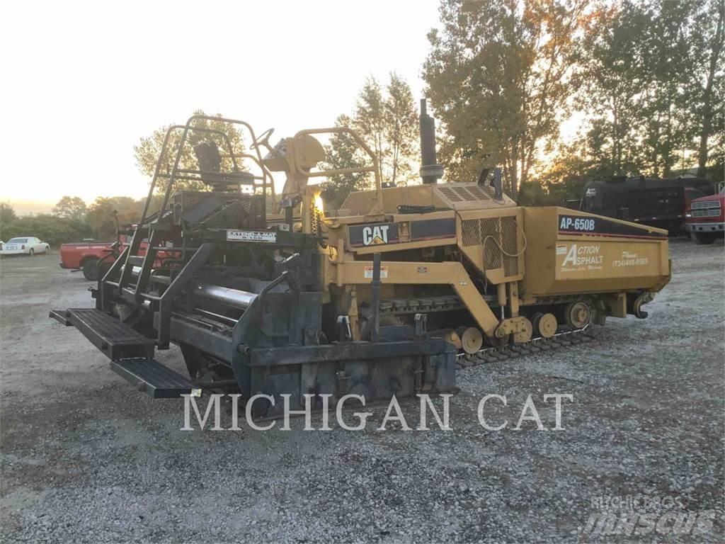 CAT AP650B Asfaltudlæggere