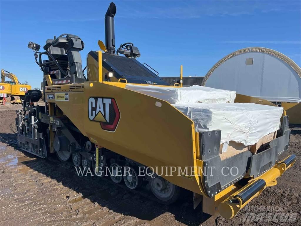 CAT AP655 Asfaltudlæggere