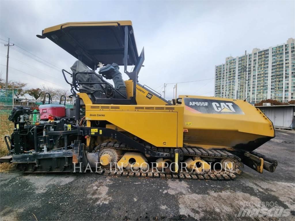 CAT AP655F Asfaltudlæggere