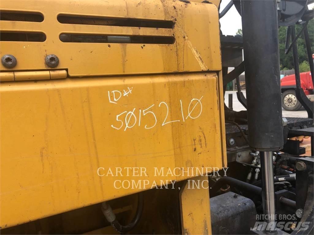 CAT AP655F Asfaltudlæggere