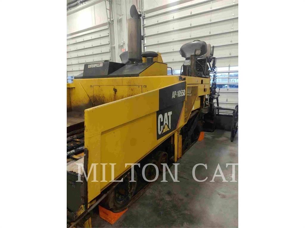 CAT BG-2455D Asfaltudlæggere