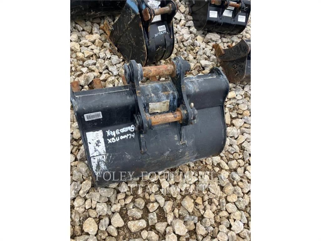 CAT BK303P32 Gravemaskiner på larvebånd