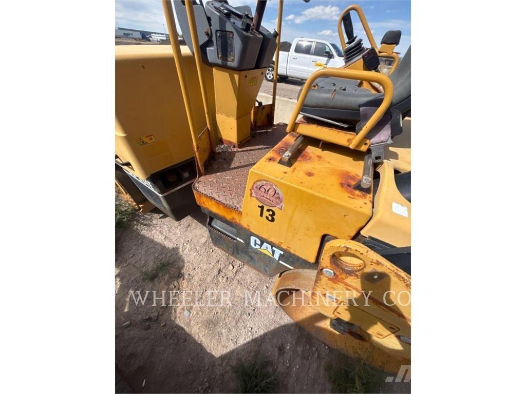 CAT CB-334E Kombi tromle