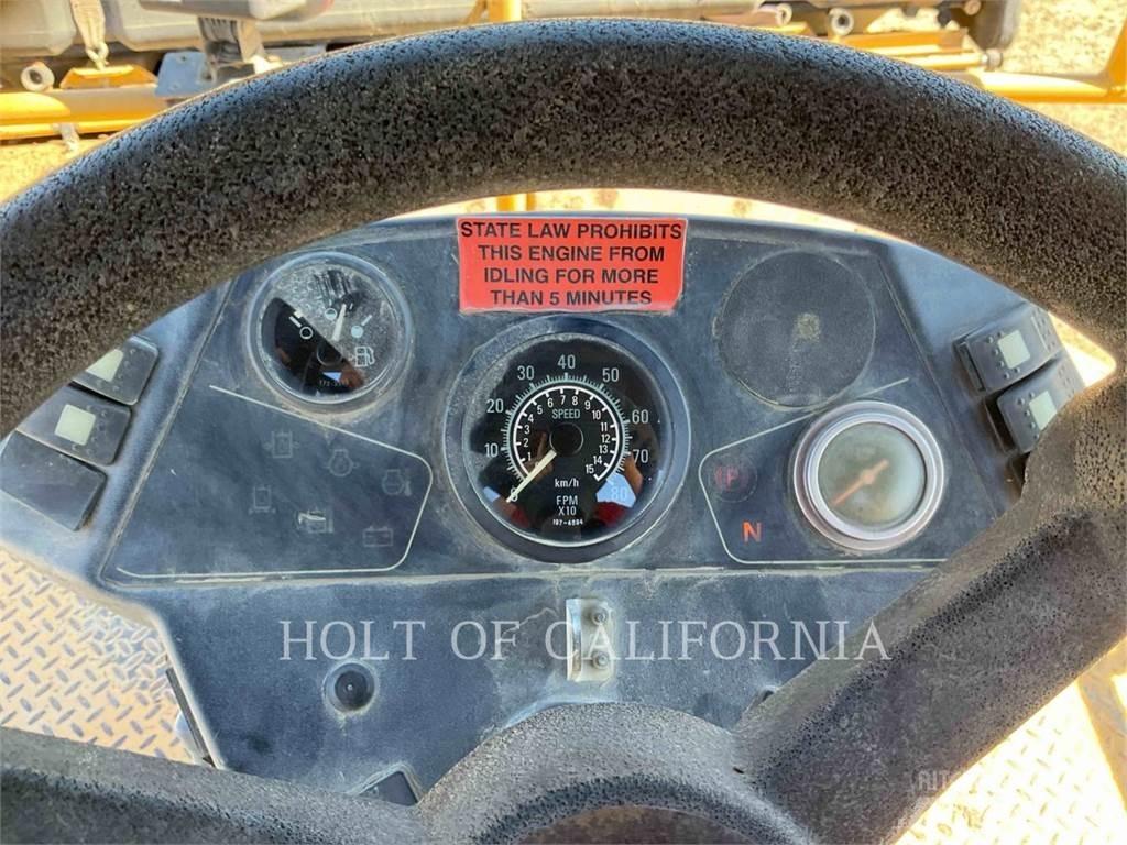 CAT CB-634D Tvilling tromle
