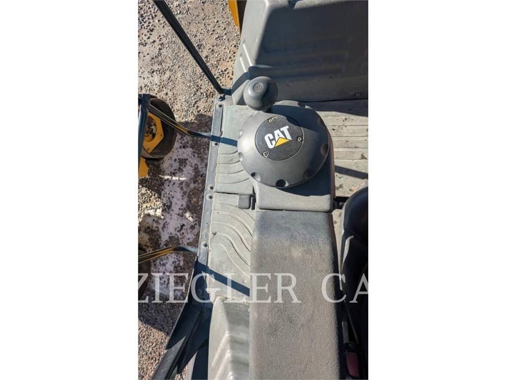 CAT CB10 Jordvibrationstromler