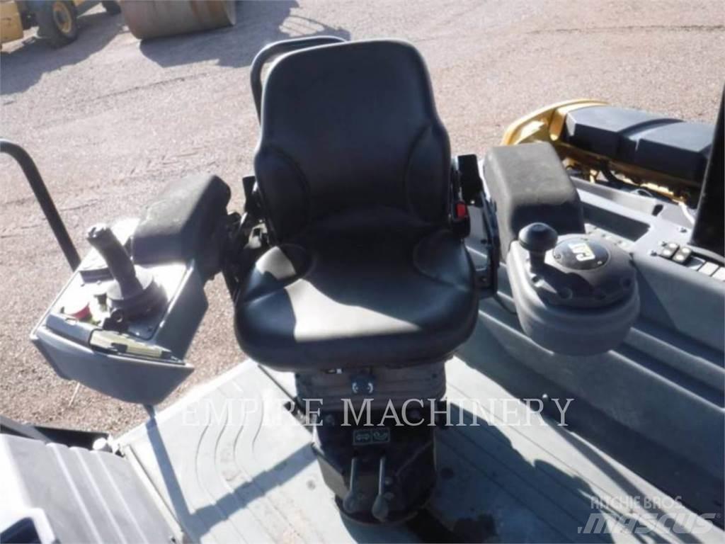 CAT CB13 Tvilling tromle