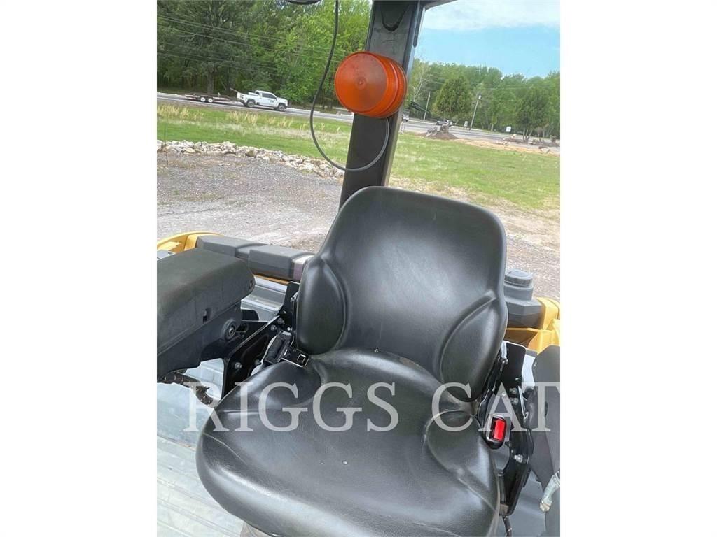 CAT CB13 Jordvibrationstromler