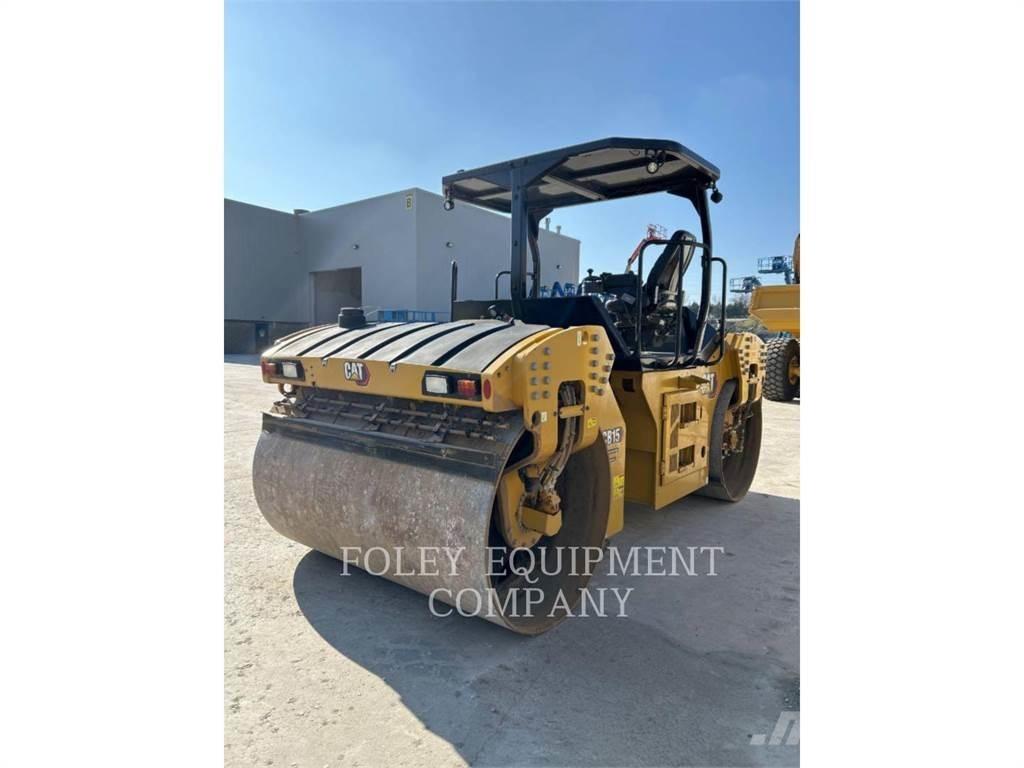 CAT CB15 Jordvibrationstromler