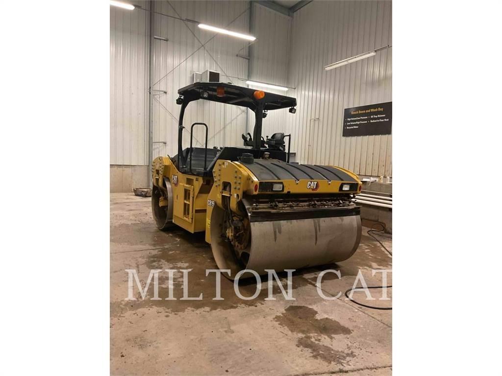 CAT CB15 Jordvibrationstromler
