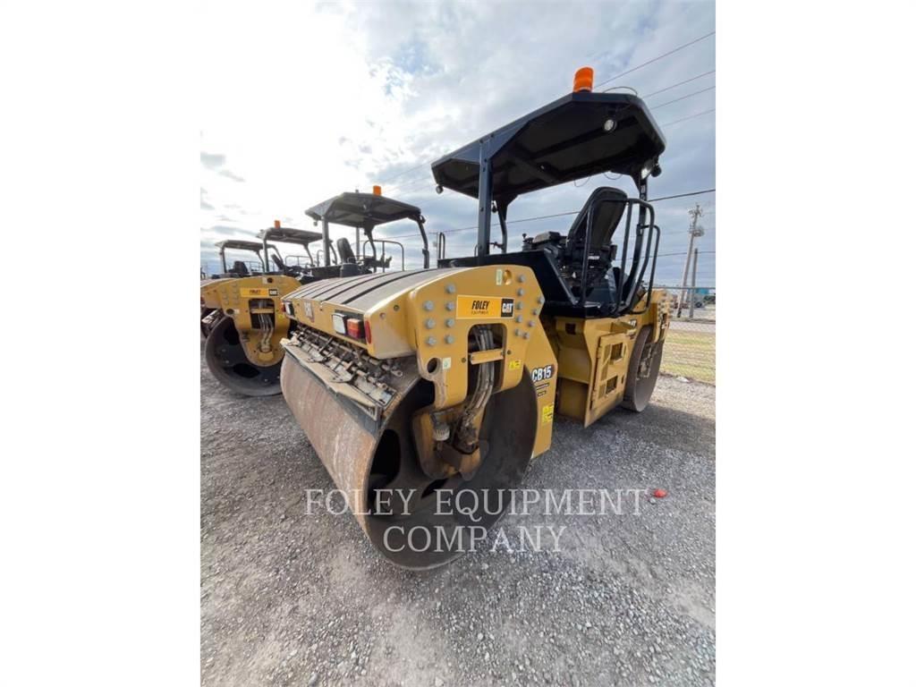 CAT CB15 Jordvibrationstromler