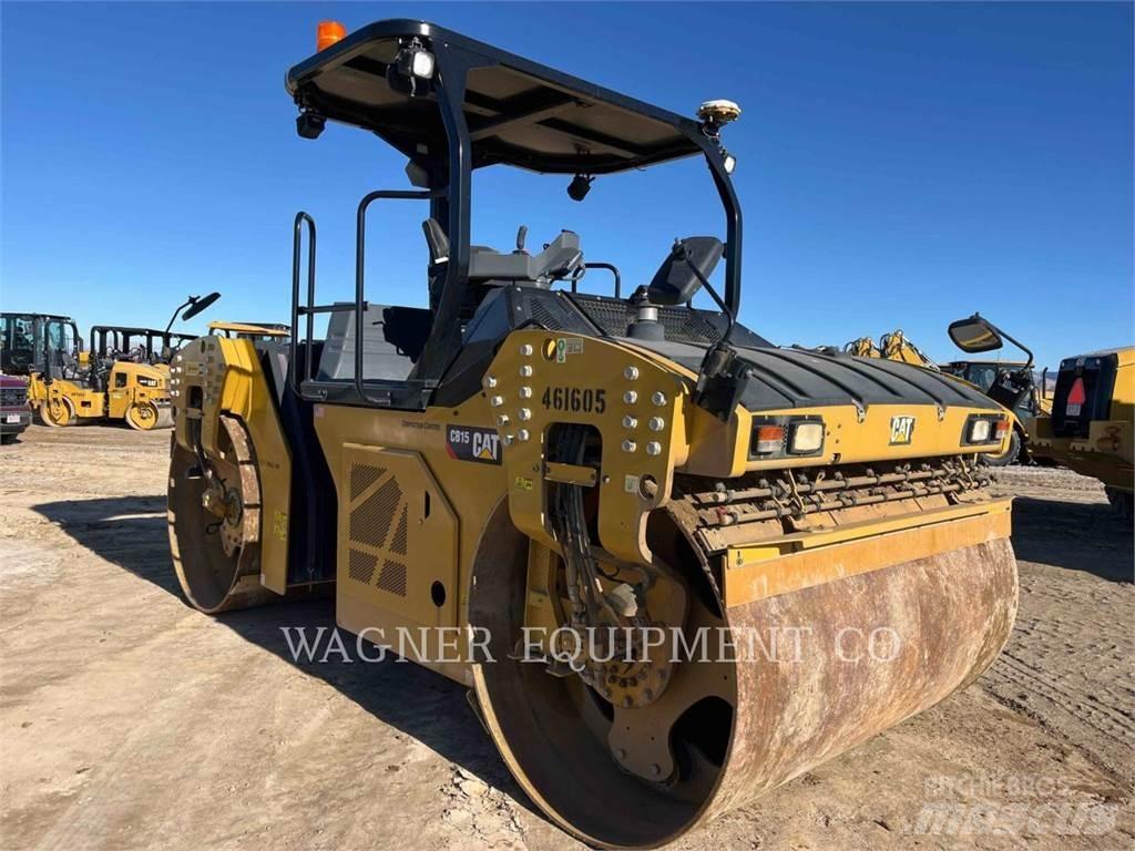 CAT CB15 Jordvibrationstromler