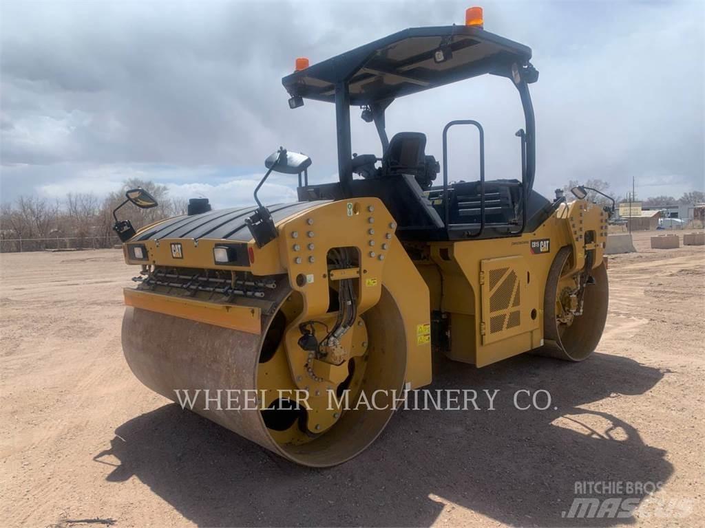 CAT CB15 Tvilling tromle