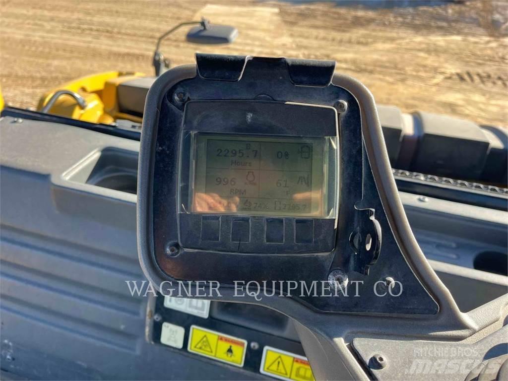 CAT CB15 Jordvibrationstromler