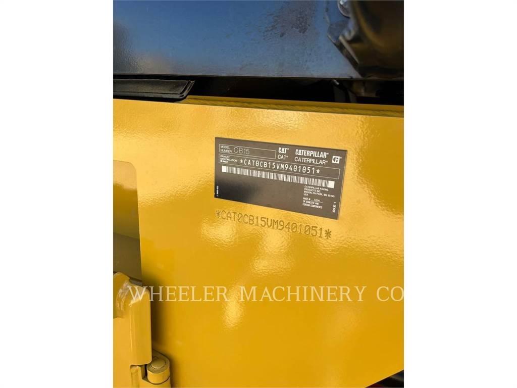 CAT CB15 CW VV Tvilling tromle