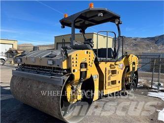 CAT CB15 CW VV Tvilling tromle
