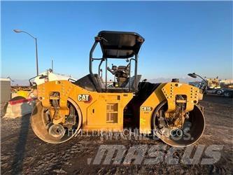 CAT CB15 CW VV Tvilling tromle