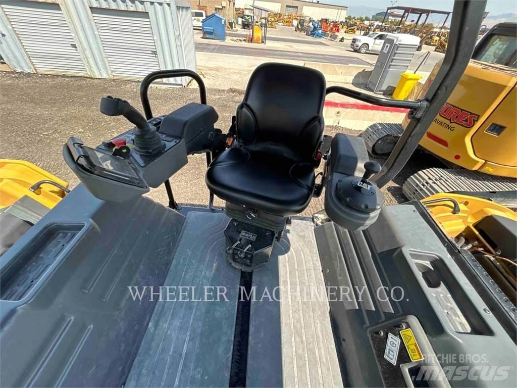 CAT CB15 CW VV Tvilling tromle