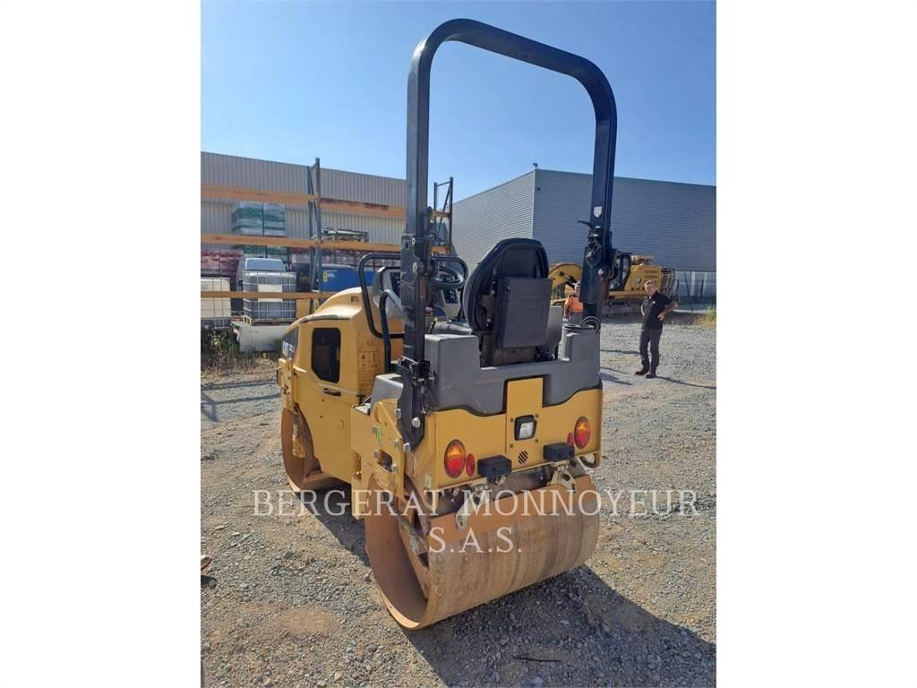 CAT CB2.5 Jordvibrationstromler
