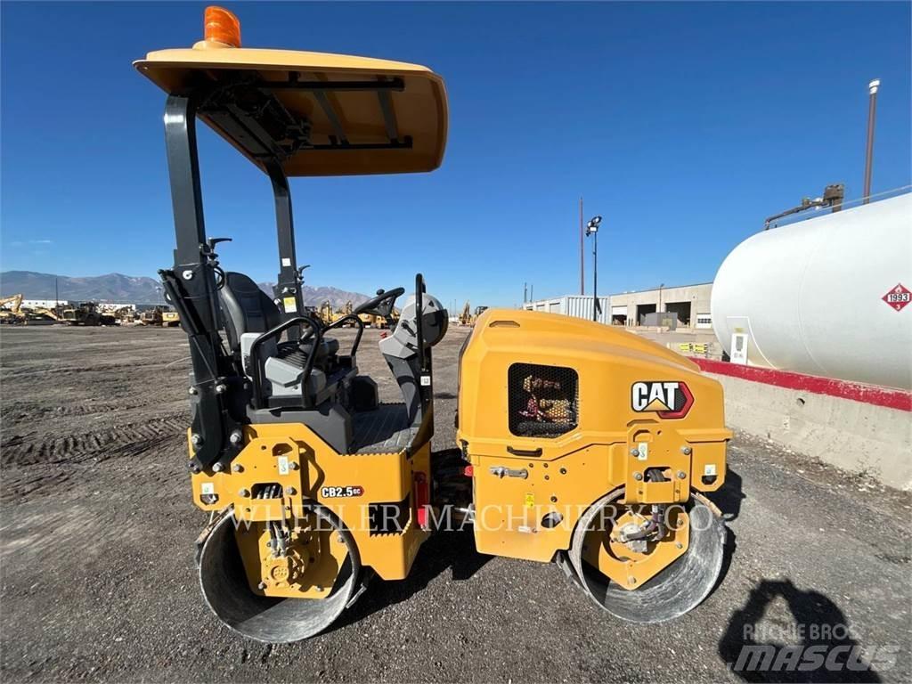 CAT CB2.5 GC Tvilling tromle