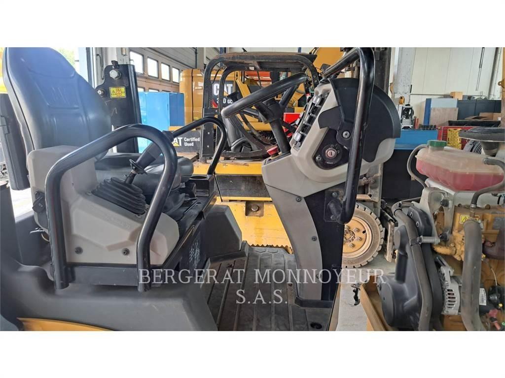 CAT CB2.5LRC Tvilling tromle