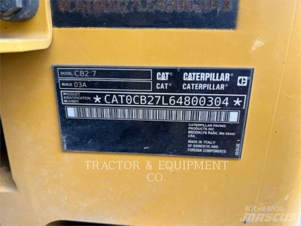 CAT CB2.7 Asfaltudlæggere