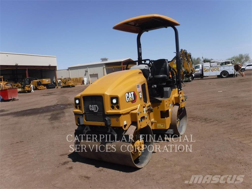 CAT CB2.703 Tvilling tromle