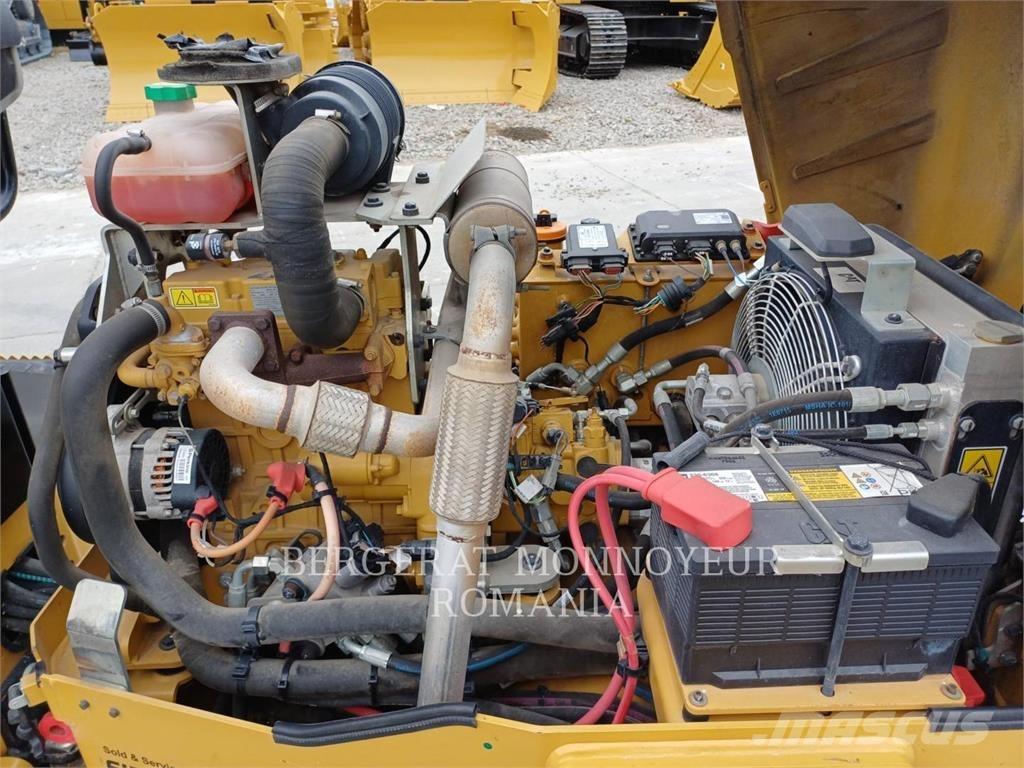 CAT CB2.7LRC Tvilling tromle
