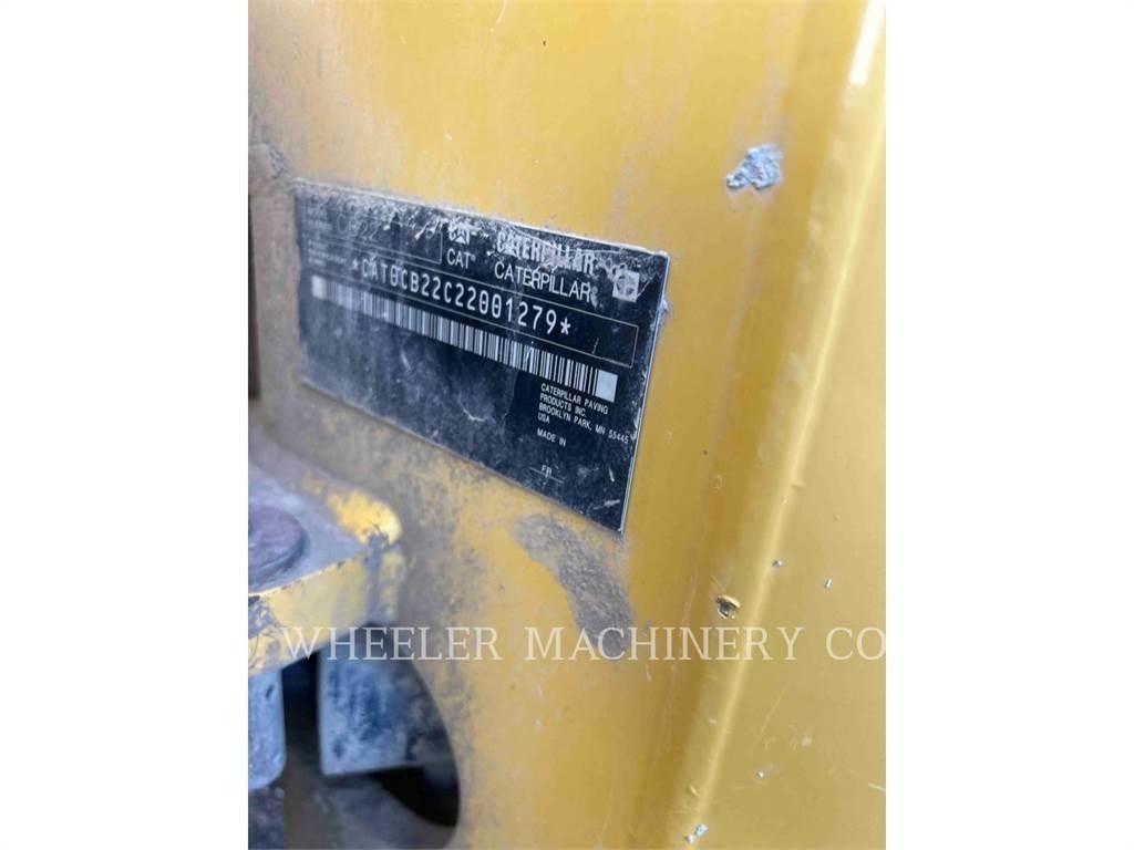 CAT CB22 Bitumen maskiner