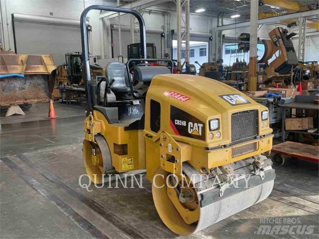 CAT CB24B Tvilling tromle