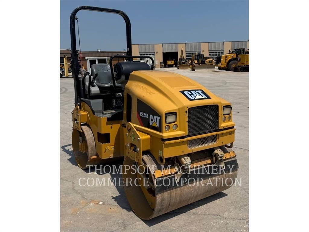 CAT CB24B Tvilling tromle