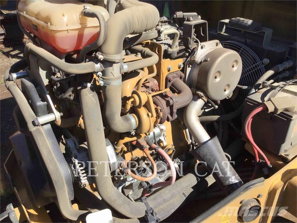 CAT CB24B Tvilling tromle