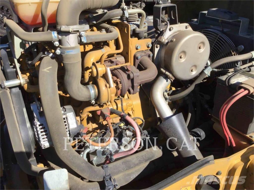 CAT CB24B Tvilling tromle