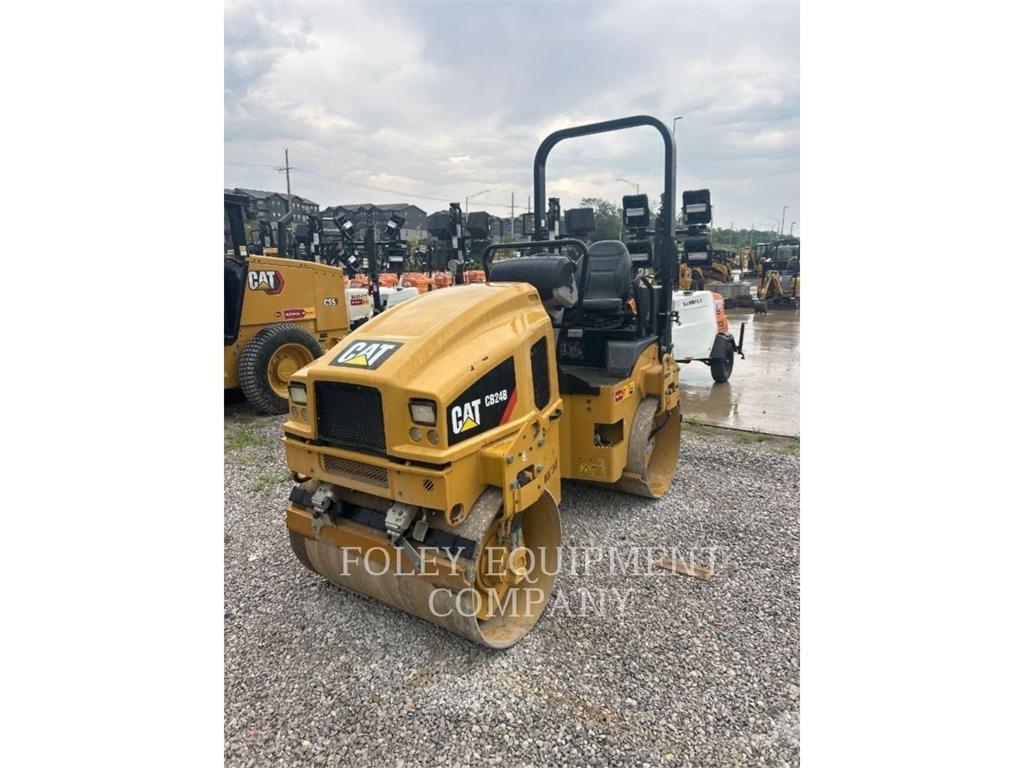 CAT CB24B Jordvibrationstromler