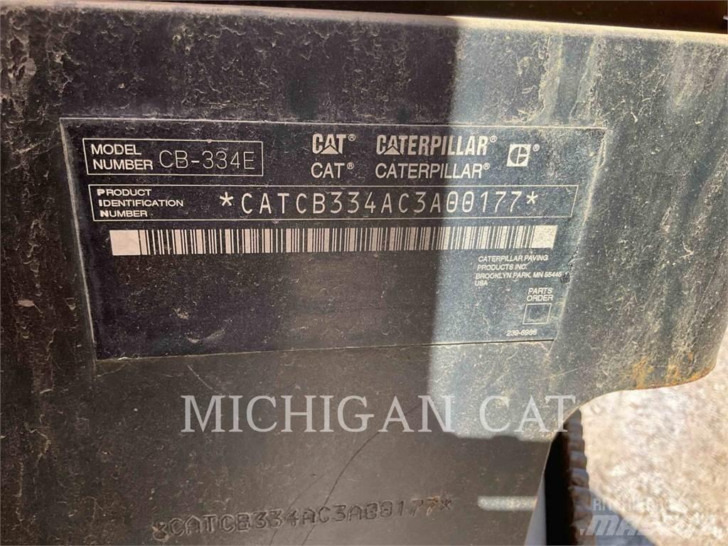 CAT CB334E Enkelt tromle