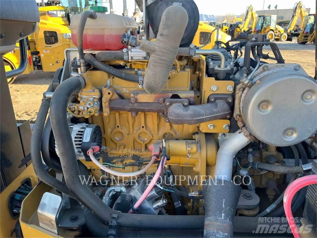 CAT CB34B Jordvibrationstromler