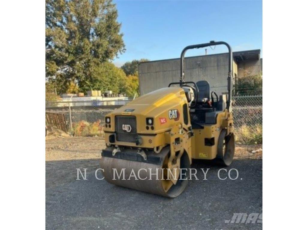 CAT CB4.0 Asfaltudlæggere