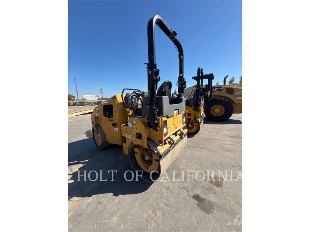 CAT CB4.0 Jordvibrationstromler