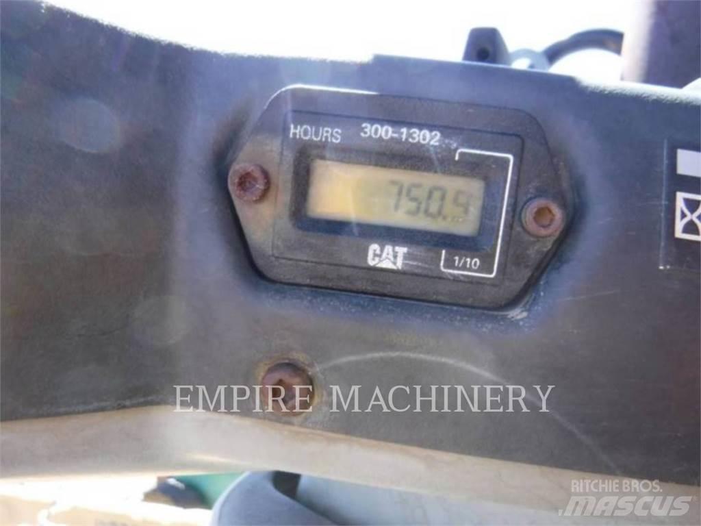 CAT CB434D Tvilling tromle